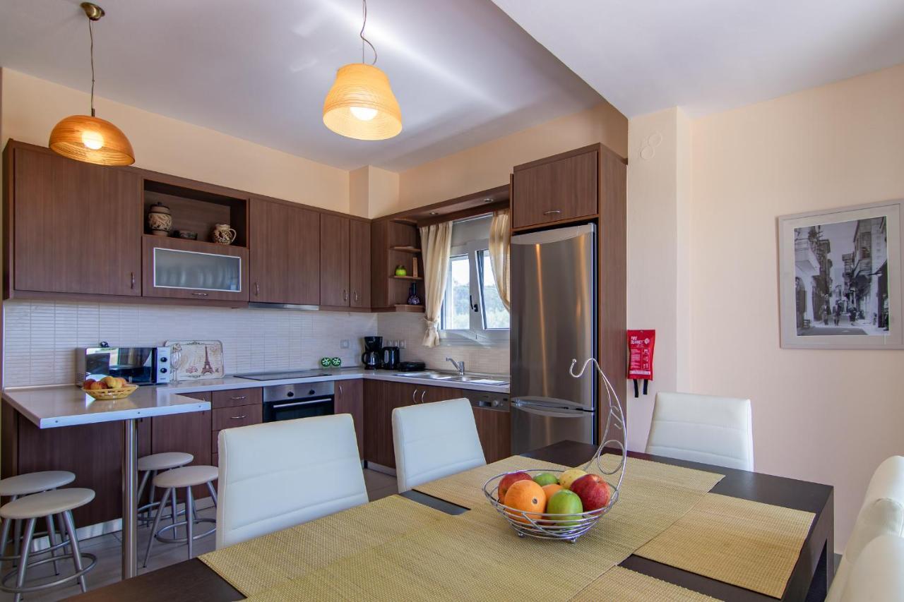 Yanni'S Villas Adelianos Kampos Exterior foto